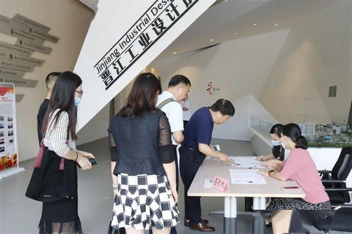 萊賽爾纖維開發(fā)應用技術(shù)交流對接活動在園區(qū)舉行